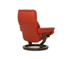 Stressless® Mayfair Recliner & Ottoman With Classic Base 23 Stressless® Mayfair Recliner & Ottoman With Classic Base -Quality Furniture Store E05 19 63068