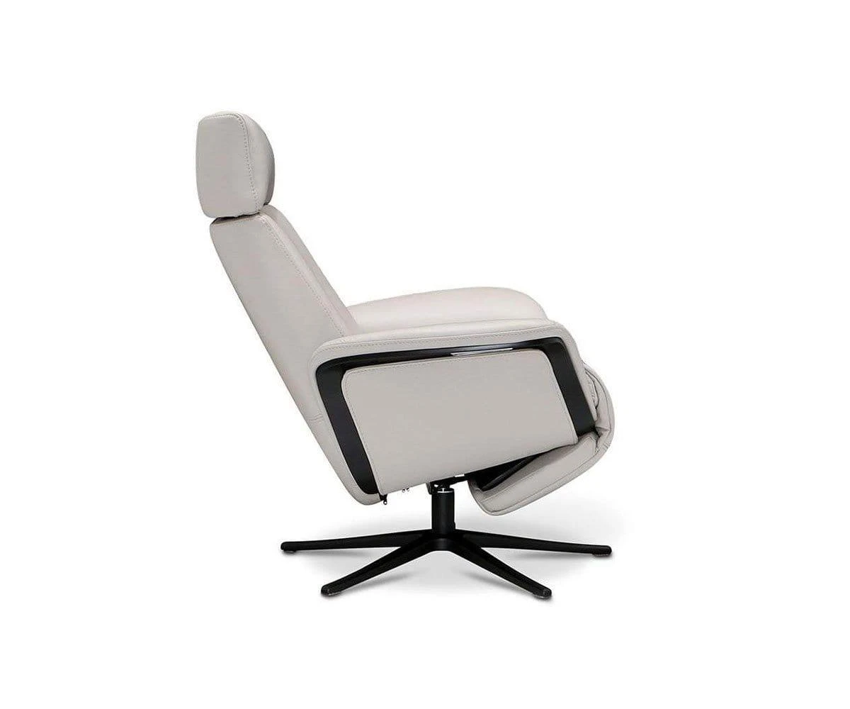 Hadsel Power Recliner 5 Hadsel Power Recliner - Image 3