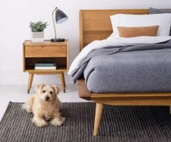 Bolig Nightstand 14 Bolig Nightstand -Quality Furniture Store S13 Bolig Bed Dog WEB bcac9991 7a08 4c93 acef 124e587eb167